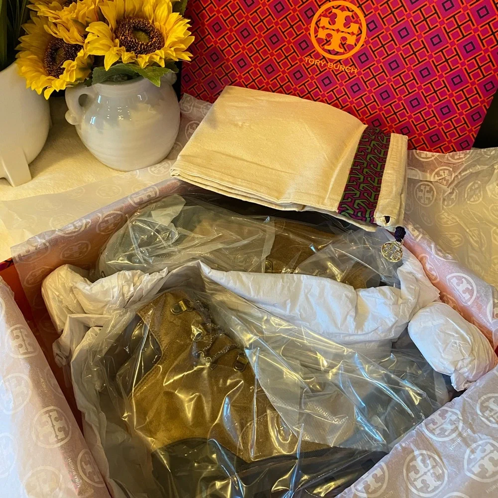 TORY BURCH HIKER ANKLE BOOT